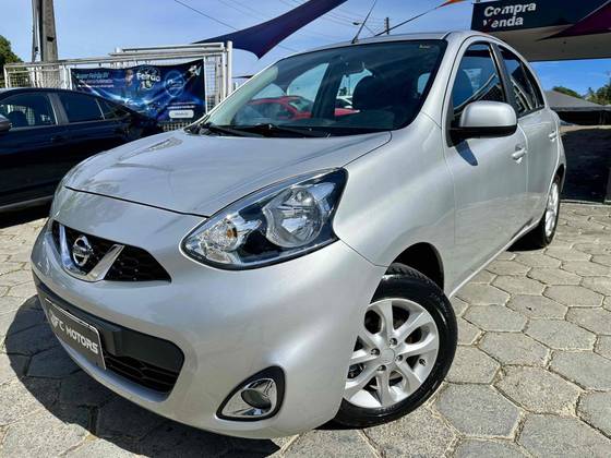 NISSAN MARCH 1.6 SV 16V FLEXSTART 4P XTRONIC